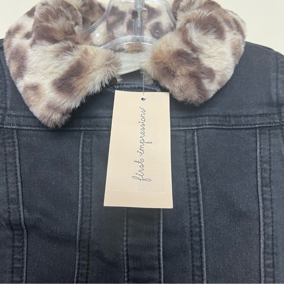 Sz. 2T Months Black Jeans Jacket w Faux Fur Collar NWT - Picture 3 of 7